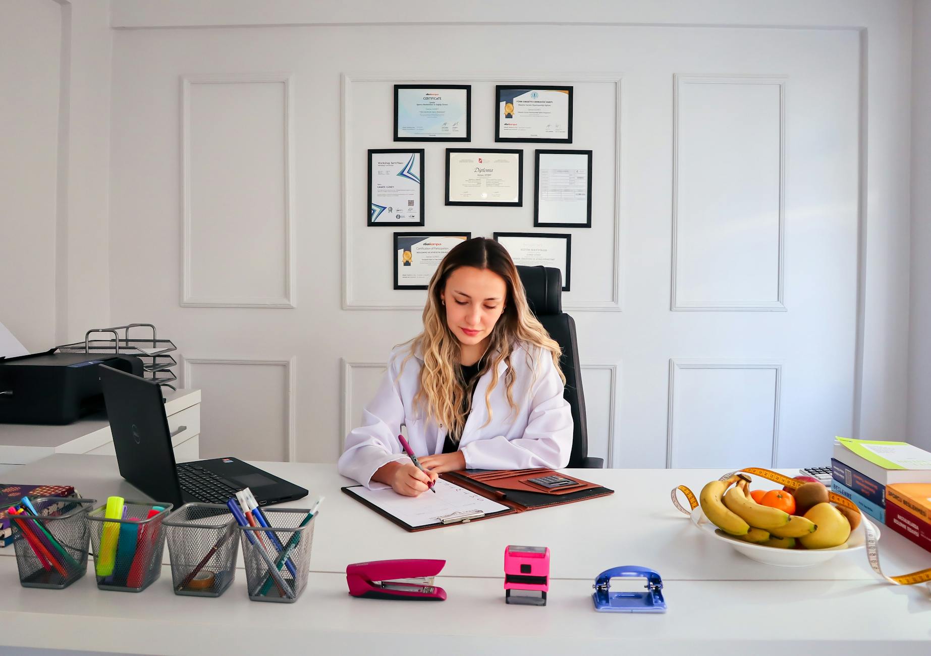 nutritionist sitting in office